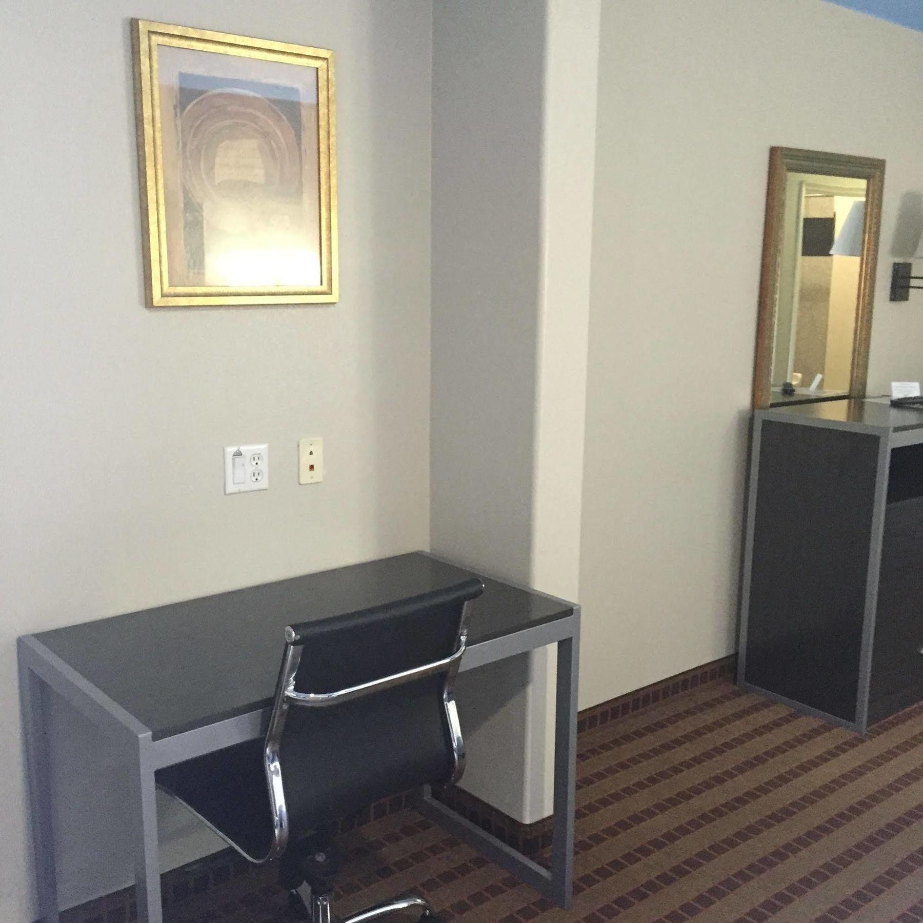 Camelot Inn And Suites Aldine 外观 照片